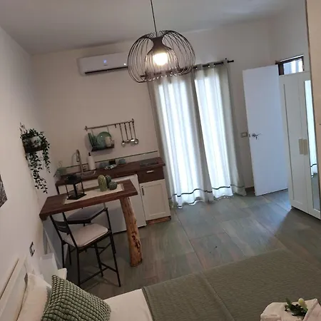 Apartment House *