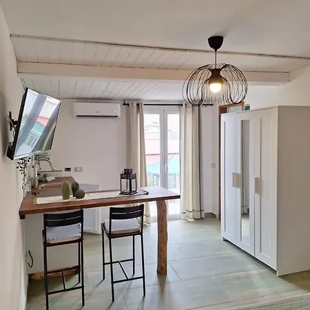 Apartment House *