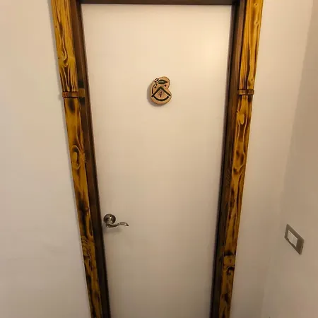 House Apartment *