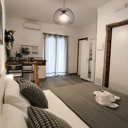 Apartment House *