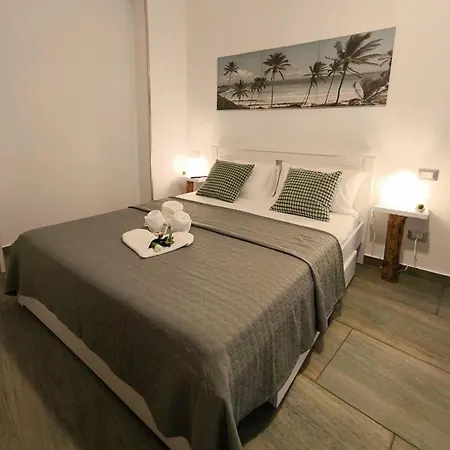 Apartment House *